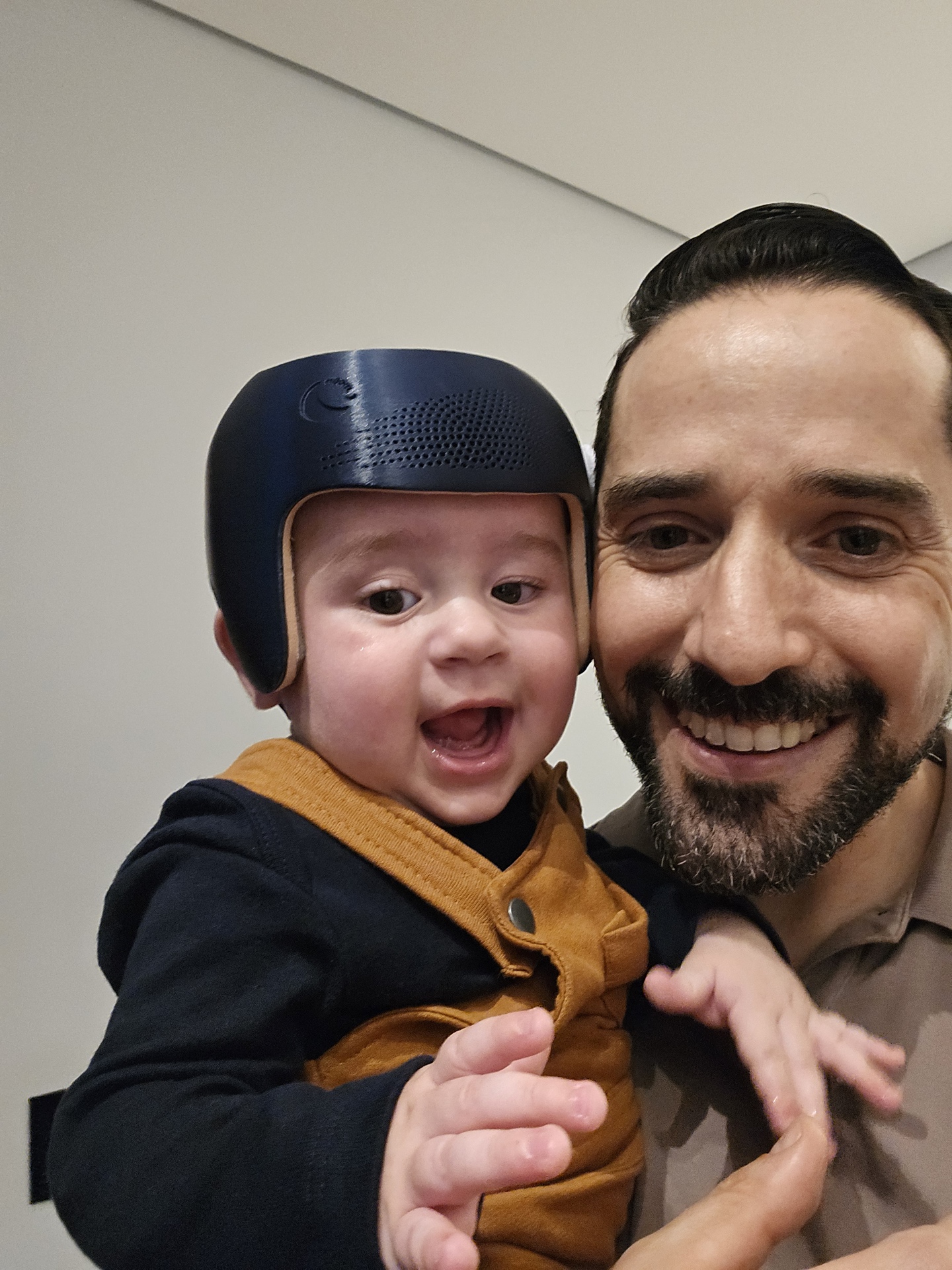 Bebê feliz durante o tratamento